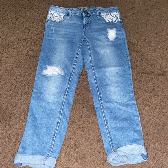 Justice- size 10- very gently used- blue jeans with cute design - Picture 1 of 4